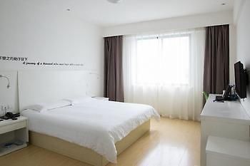 Motel 168 Shanghai Nanhui Huinan Subway Station Luaran gambar